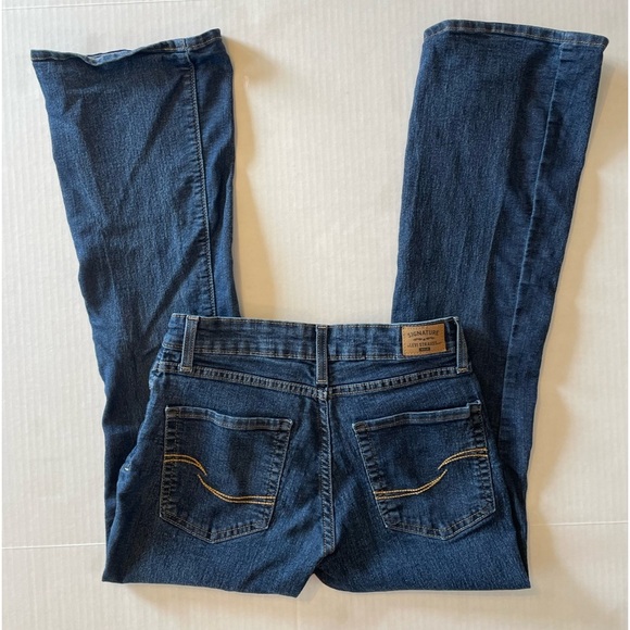 Levi’s Signature Mid-Rise Boot Cut denim jeans size 27x30 - Picture 3 of 6